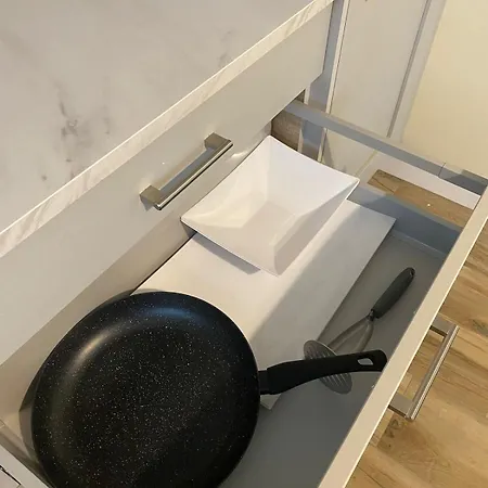 펜션 Carrickasticken House *